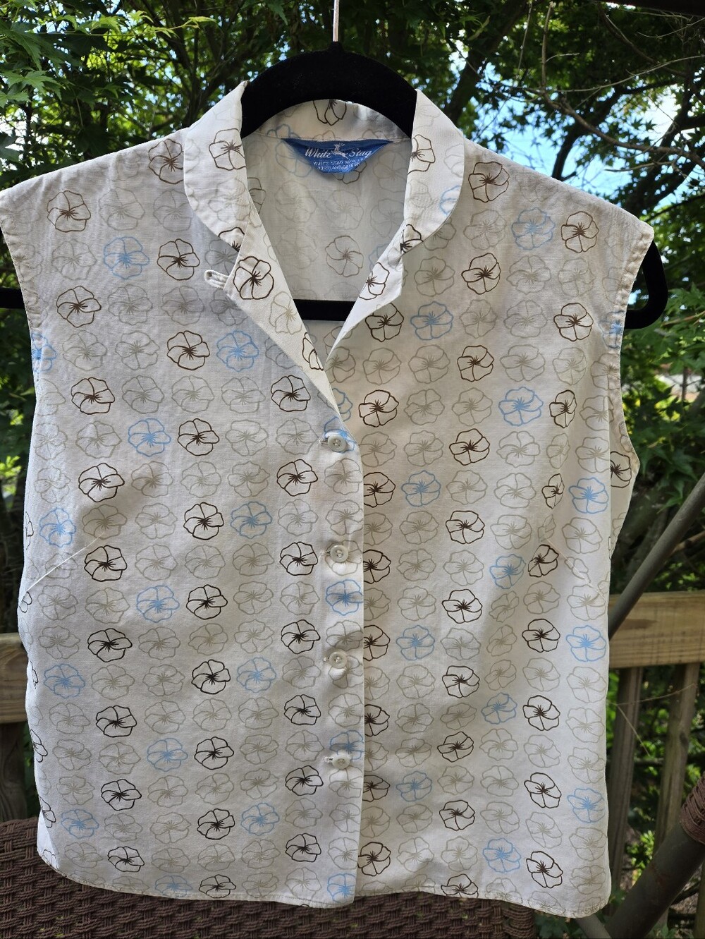 Vintage White Stag Sleeveless Blouse